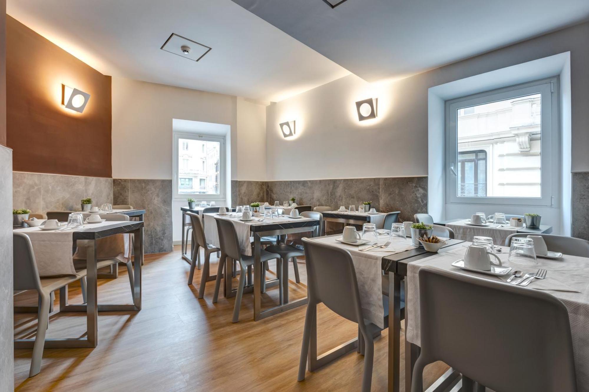 Rome Art Hotel - Gruppo Trevi Hotels — Fotos 3